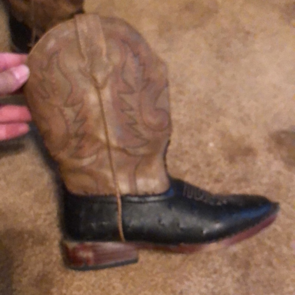 Size 12 boys Roper cowboy boots - Picture 2 of 4